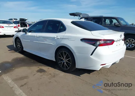 2023 Toyota Camry Se z USA, uszkodzony, nr VIN 4T1S11AK3PU186580